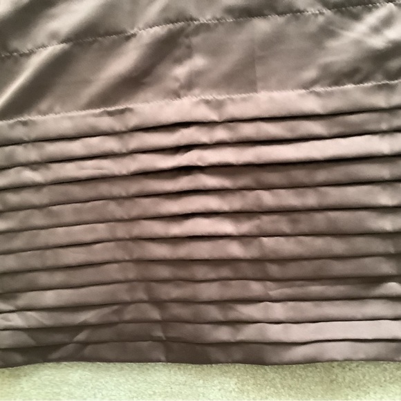 Allen & Roth Valance for 1 window brown pleated in good shape - Picture 4 of 5
